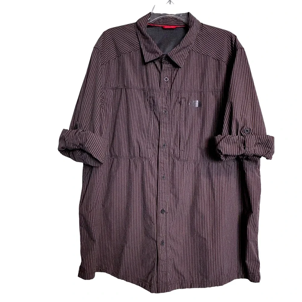 The North Face Men's Shirt Red Black White Stripes Roll Tab Zip Pockets Outdoor‎